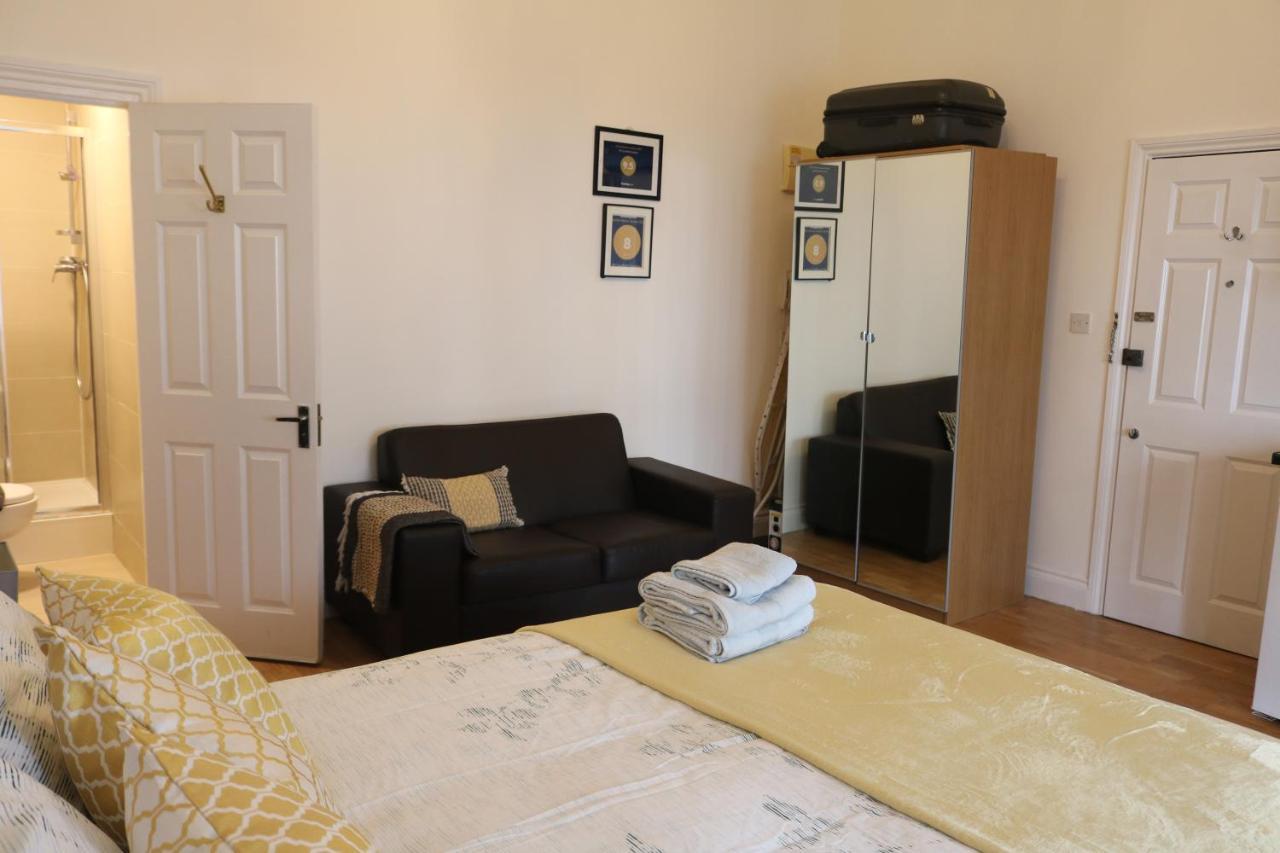 The Courtfield Plaza Apartment London Exterior photo